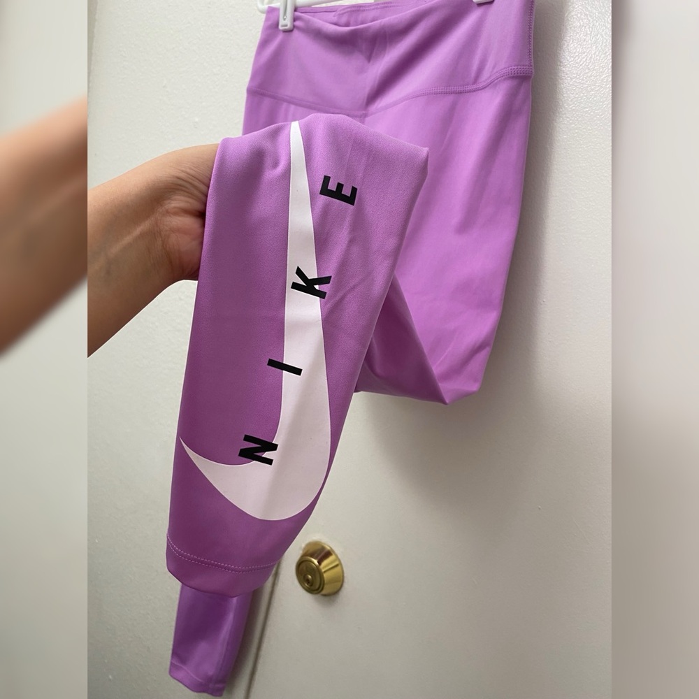 Nike Lavender Leggings